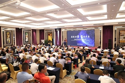与您共5?G往开来 --腾博会官网精机新品面世 技术引领5G智造